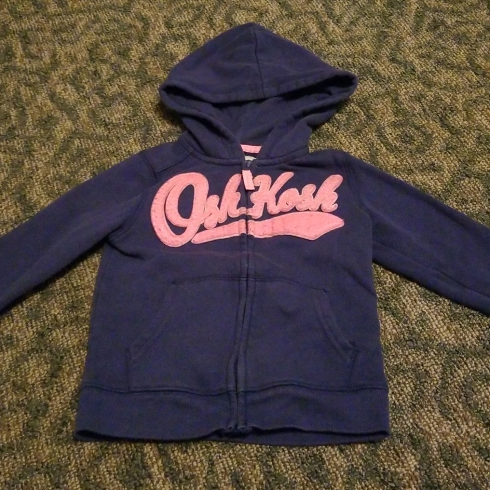 Osh kosh sweatshirt